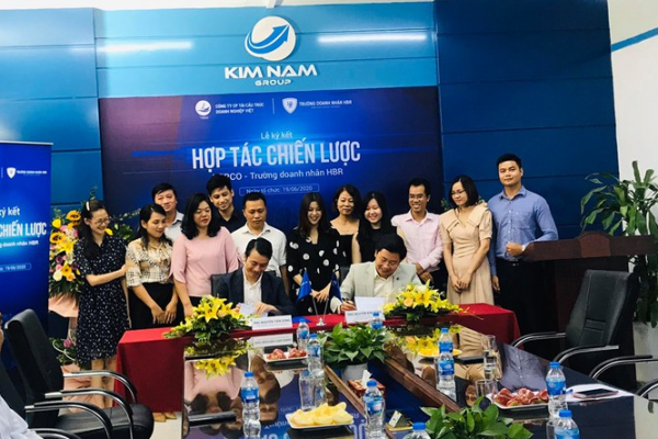 Tầm quan trọng của lễ ký kết hợp tác toàn diện Công ty  Cp Tái cấu trúc Doanh nghiệp Việt (VERCO) – Trường doanh nhân HBR